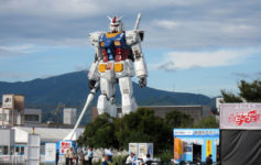 Giant Robots & Glass Save Japanese Towns
